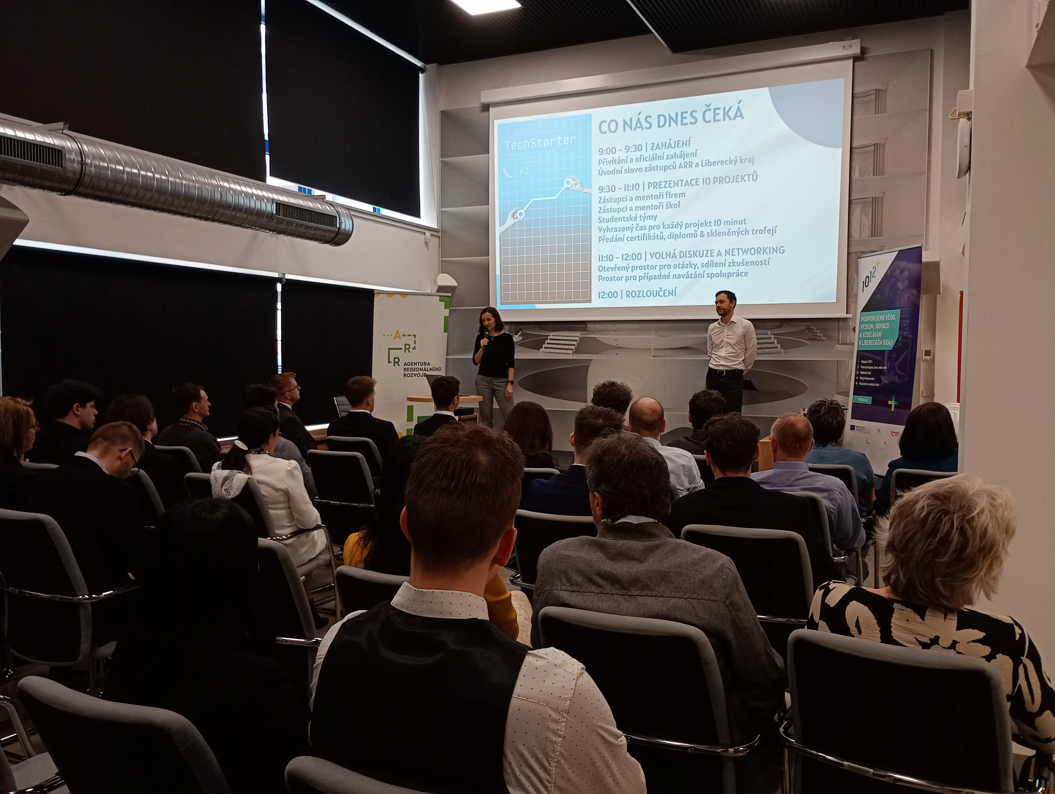 Soutěž TechStarter #2: Ovládací panel ostřihovací stanice